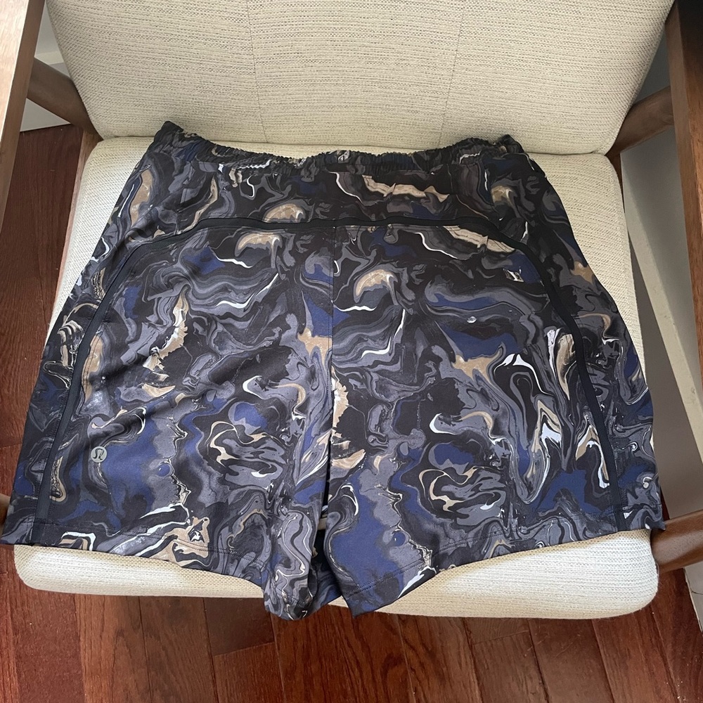 Lululemon Men Pace Breaker Lined Short 5"